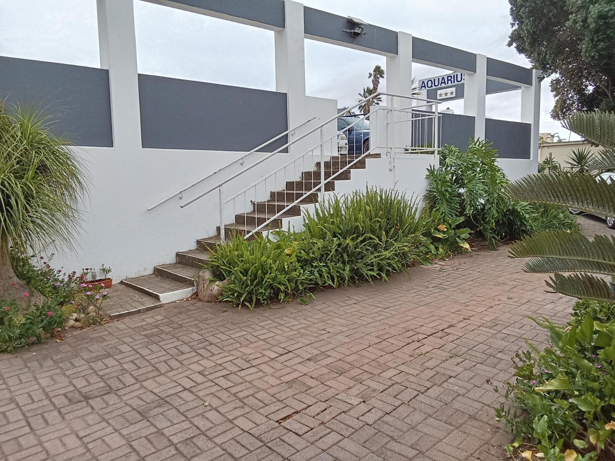 Aquarius Bed And Breakfast Jeffreysbaai Buitenkant foto